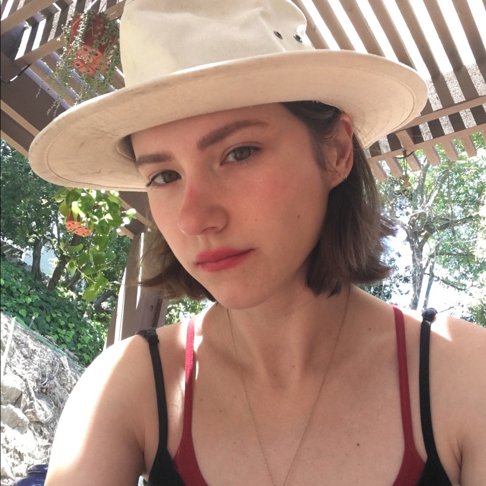 Meet your Posher, Vanessa